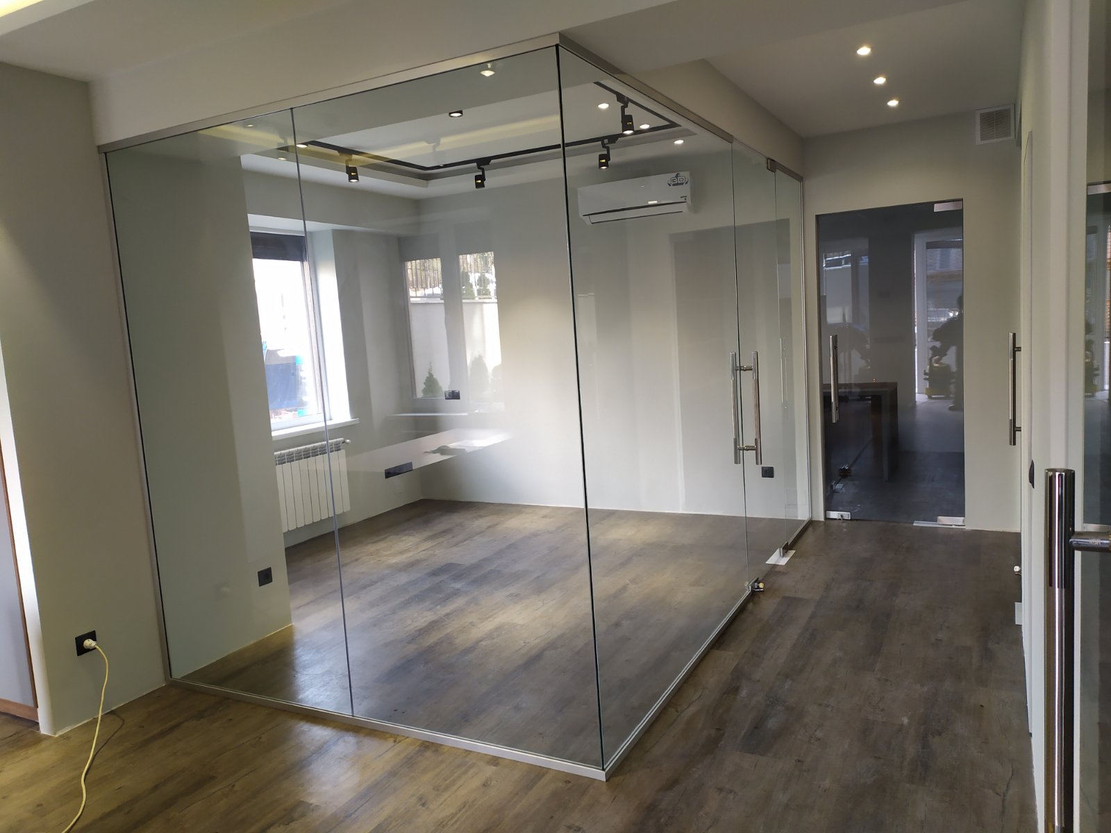 Compartimentare sticlă office